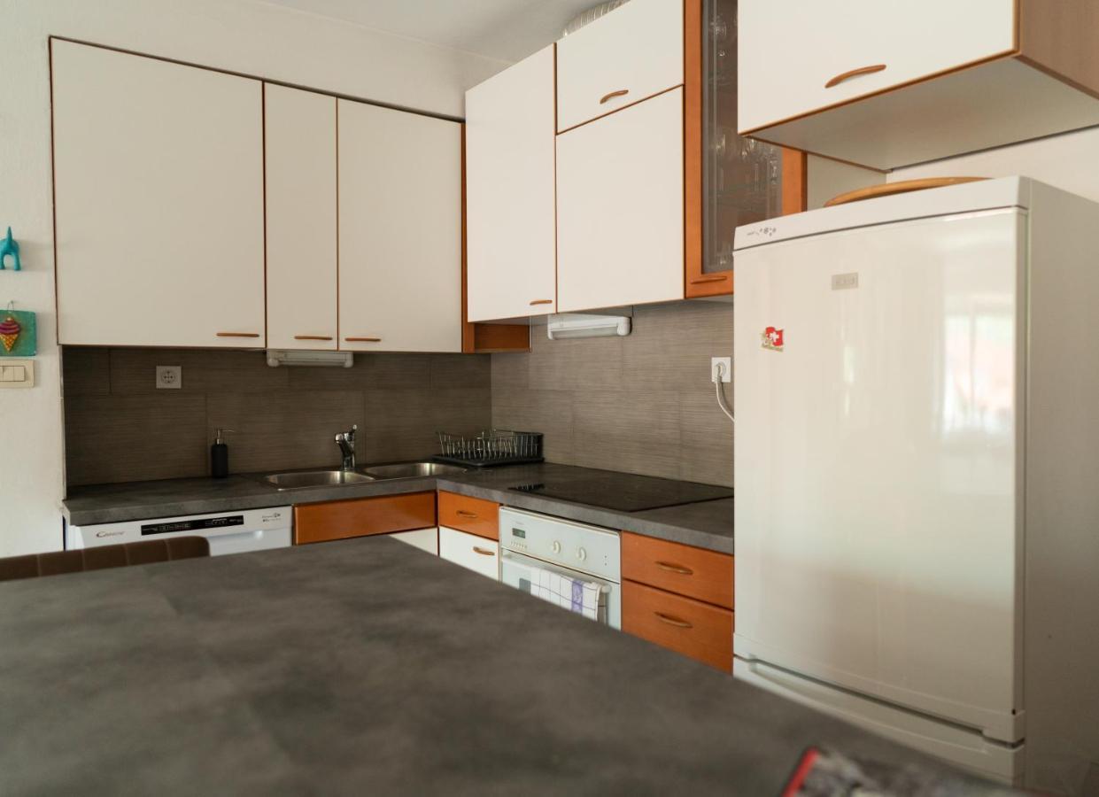 Apartment And Rooms Hisa Sonca Kobarid Exterior photo